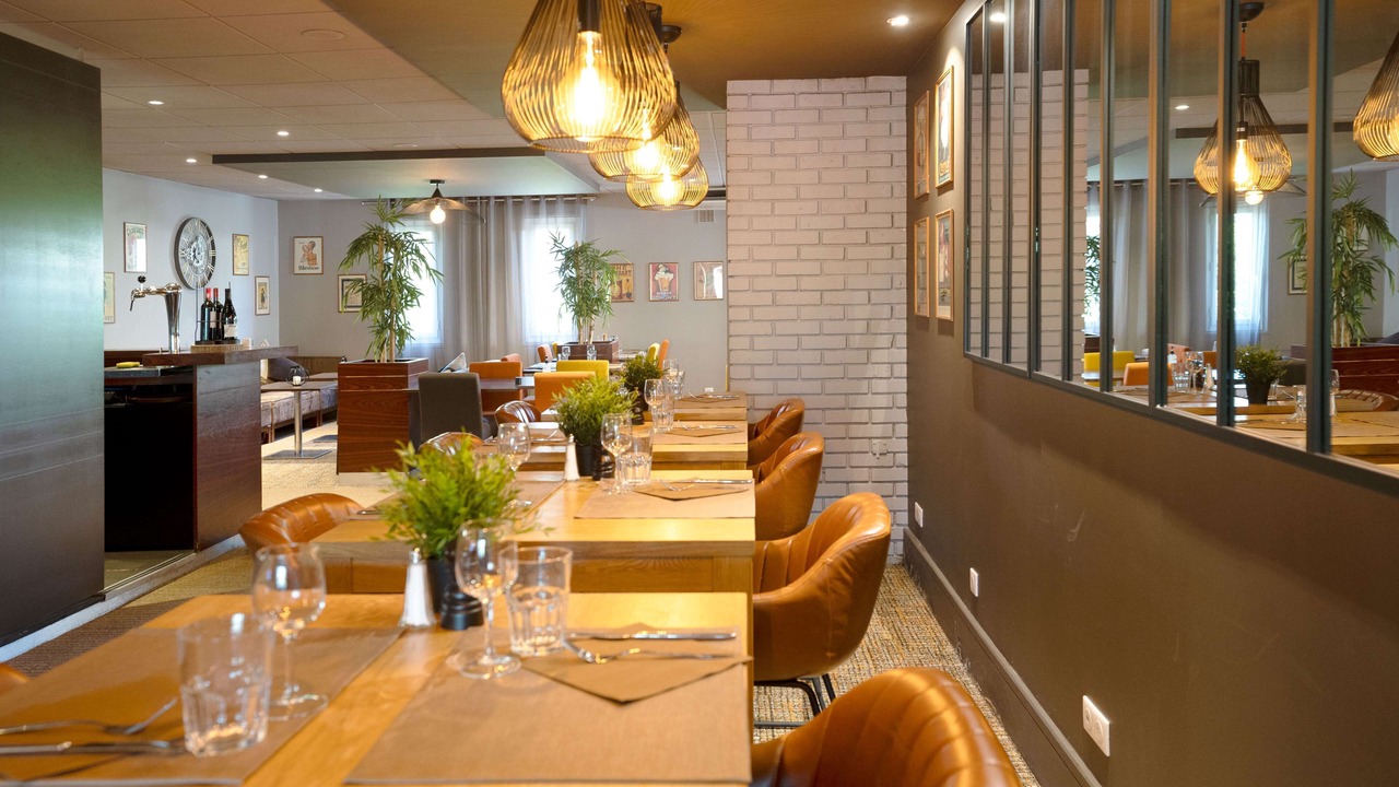 Photo of Others in Buc