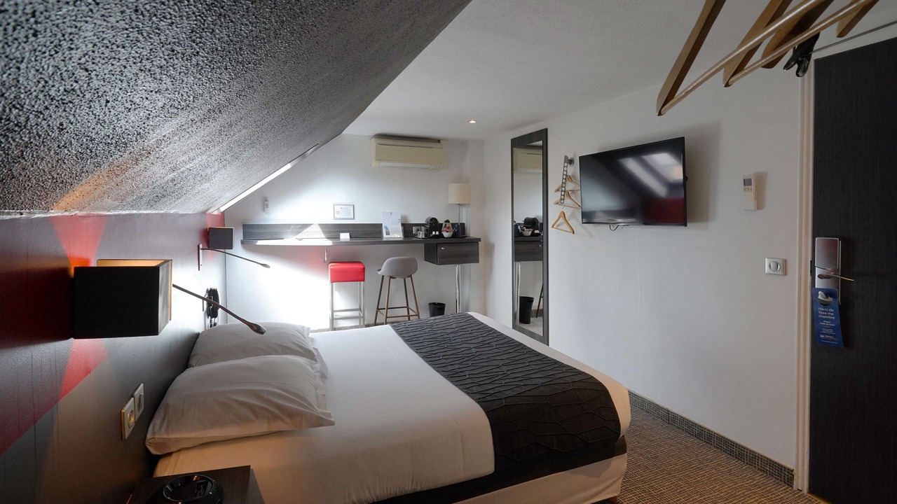 Photo of Bedroom in Buc