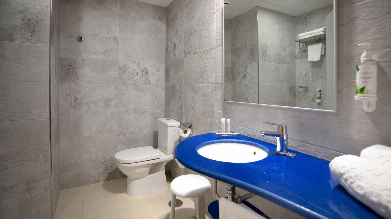 Photo of Bathroom in Benicassim