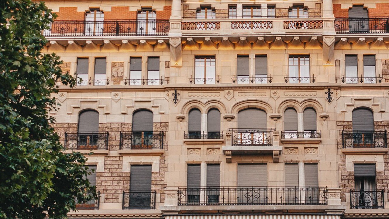 Photo of Buildings in Geneva