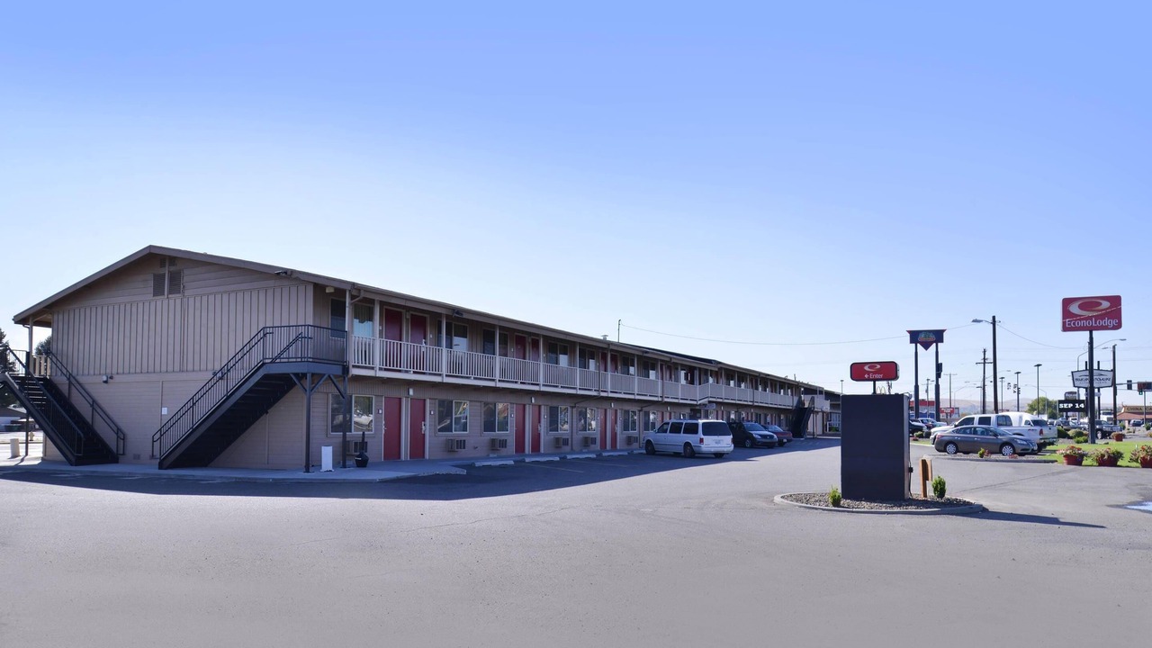 Photo of Outdoor in Tri-Cities