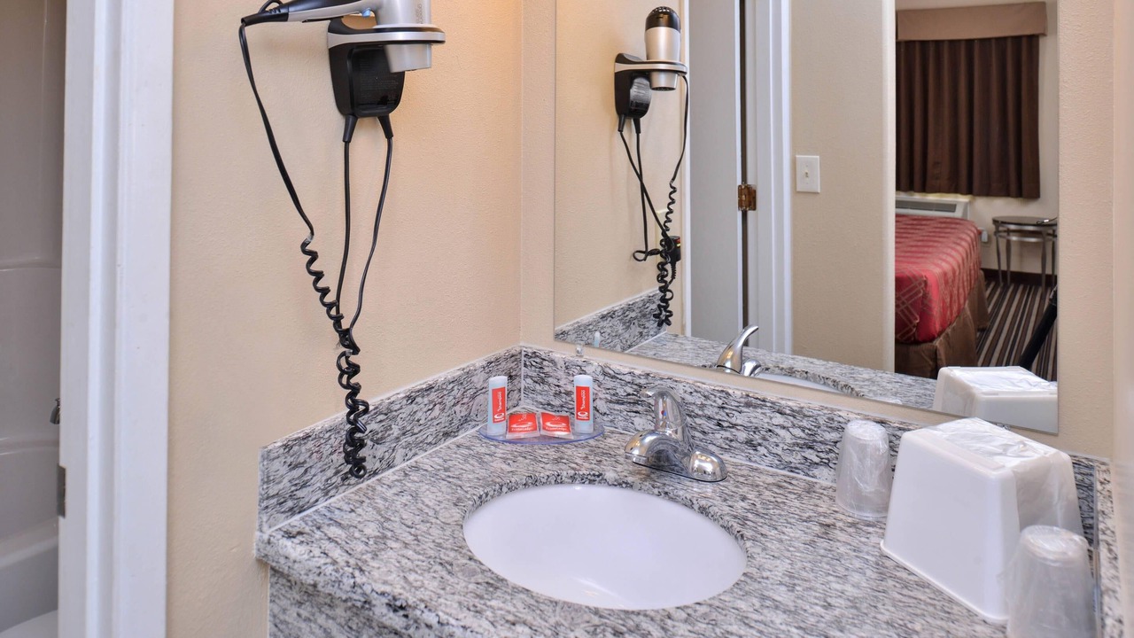 Photo of Bedroom in Tri-Cities