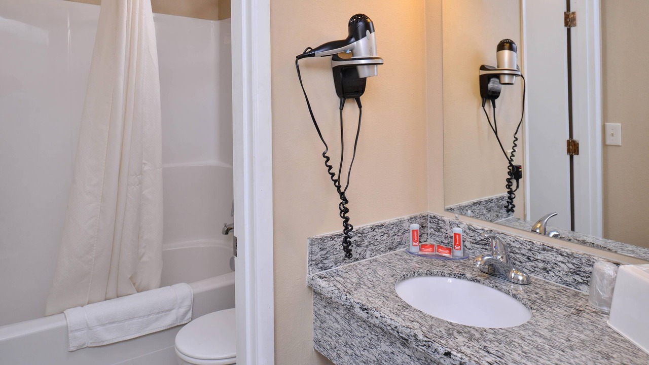 Photo of Bedroom in Tri-Cities