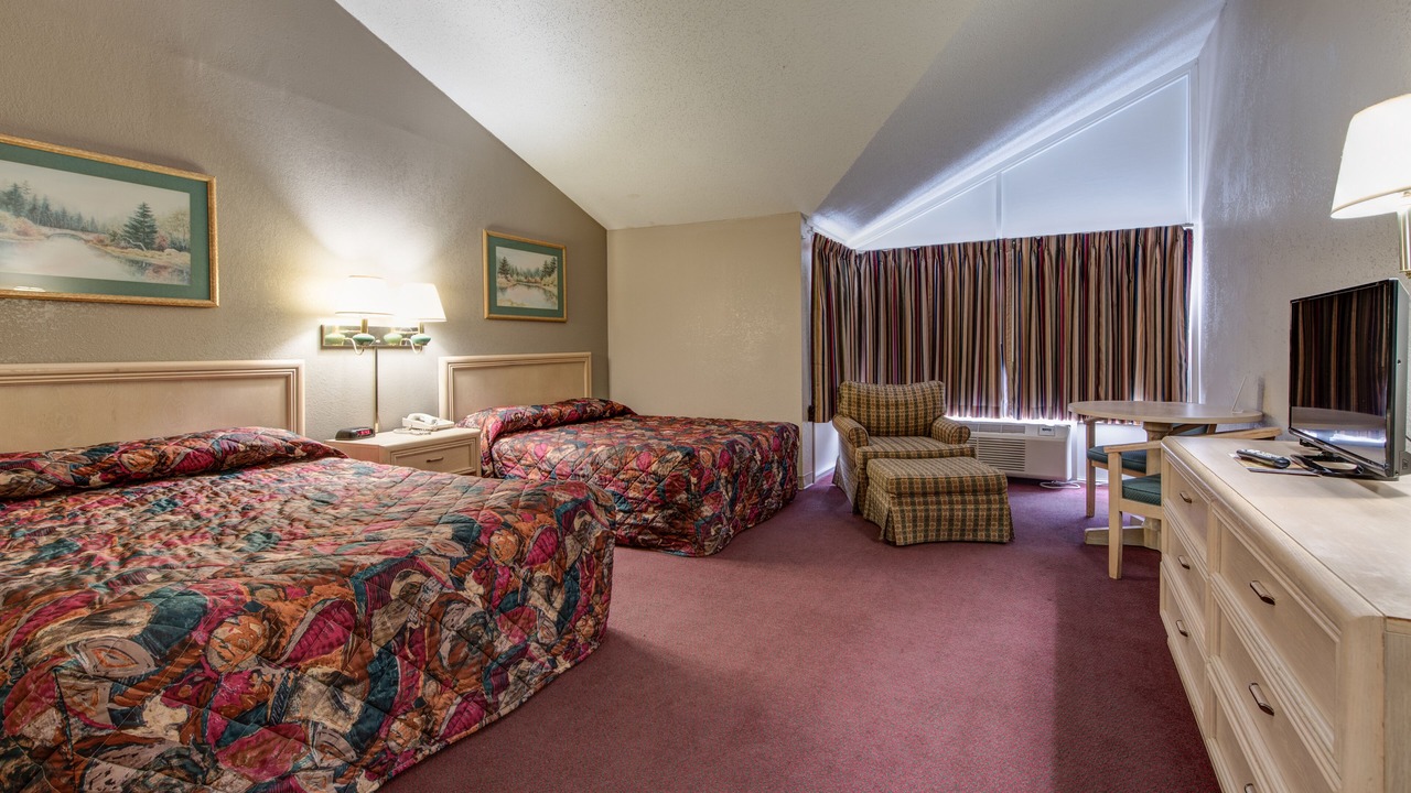 Photo of Bedroom in Gatlinburg - Pigeon Forge