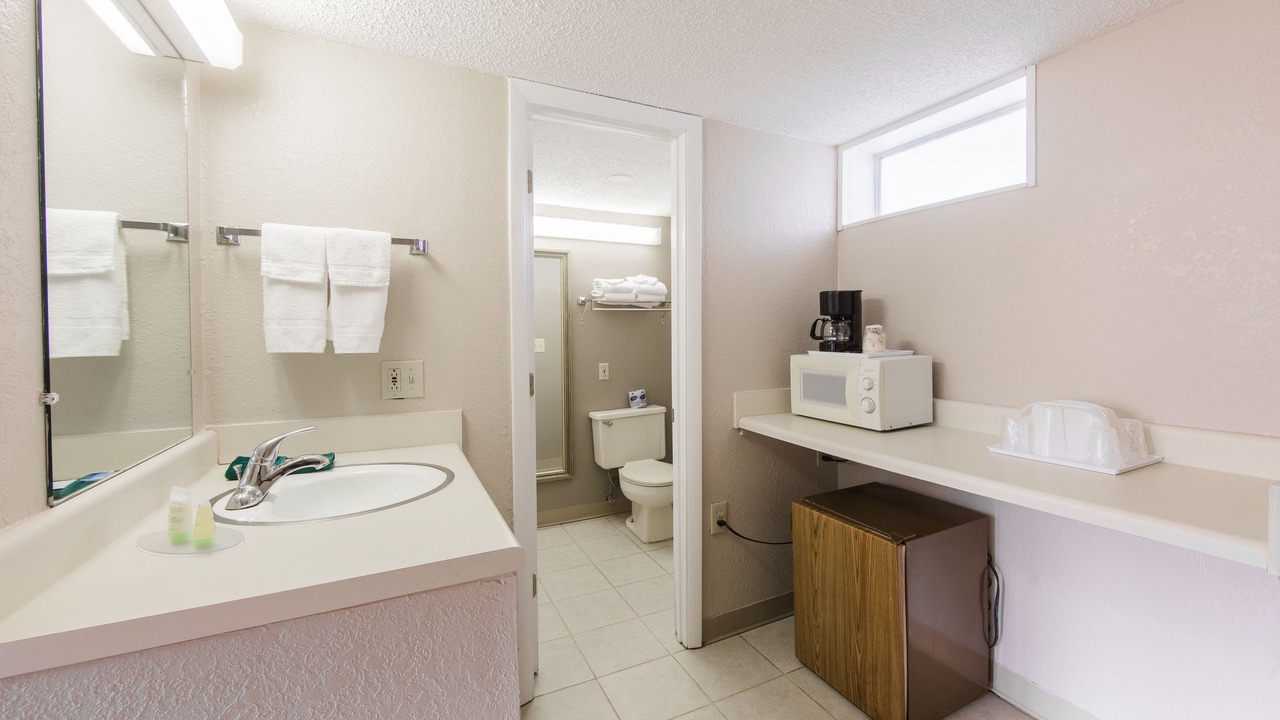 Photo of Bathroom in Gatlinburg - Pigeon Forge