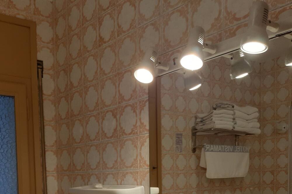 Photo of Bathroom in L'Hospitalet de l'Infant