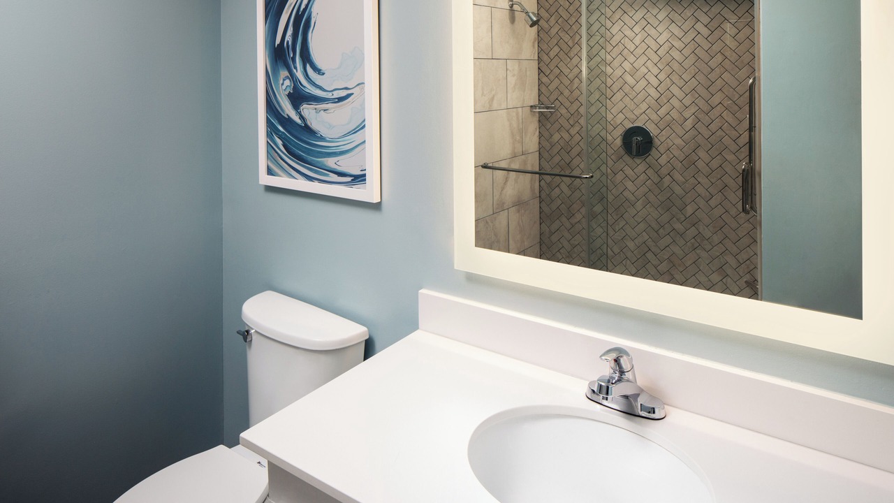 Photo of Bathroom in Commercial Street