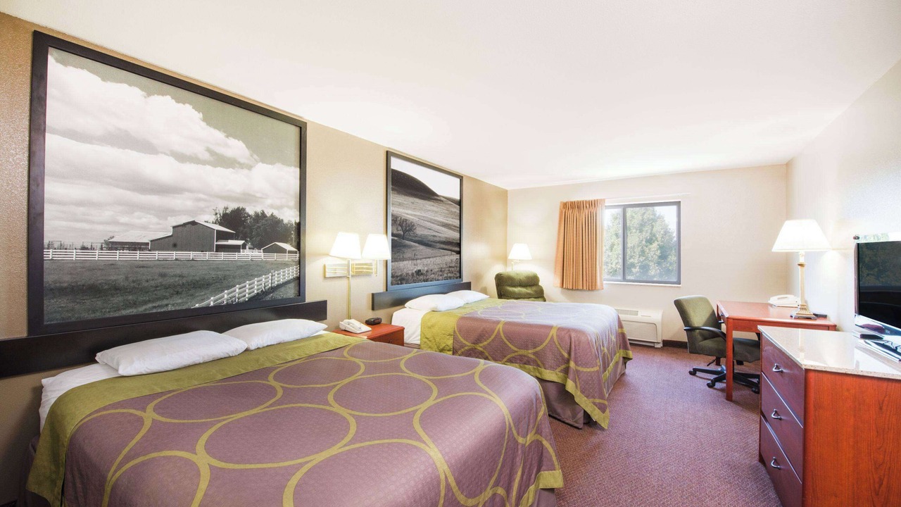 Photo of Bedroom in Iola