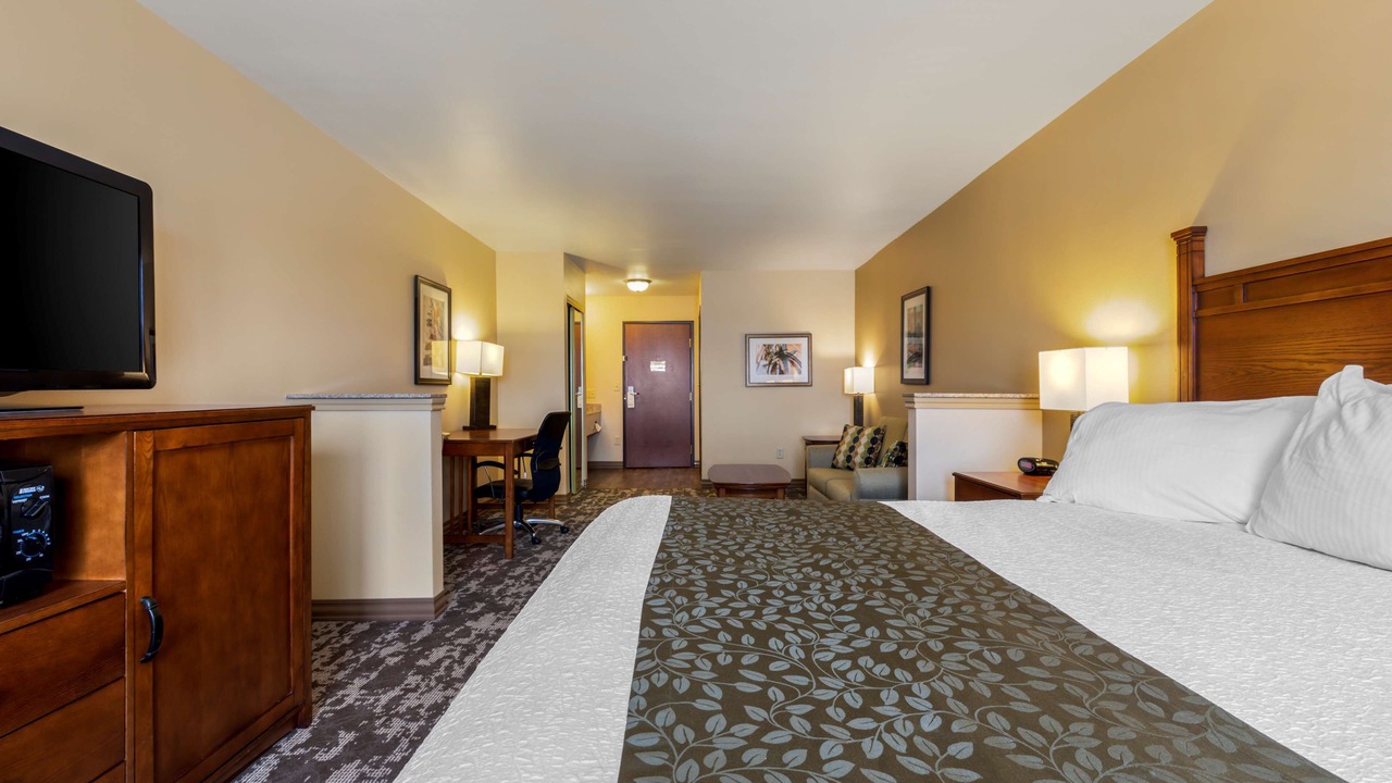 Photo of Bedroom in Clarendon