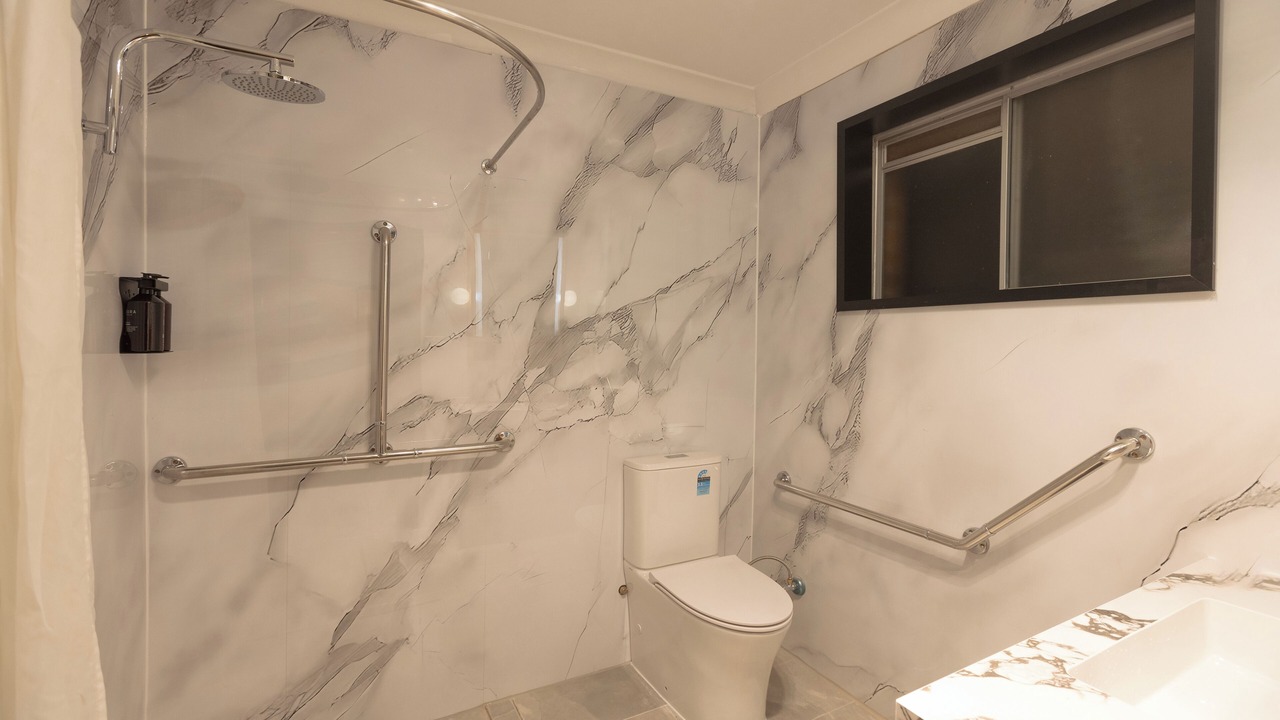 Photo of Bathroom in Coonabarabran