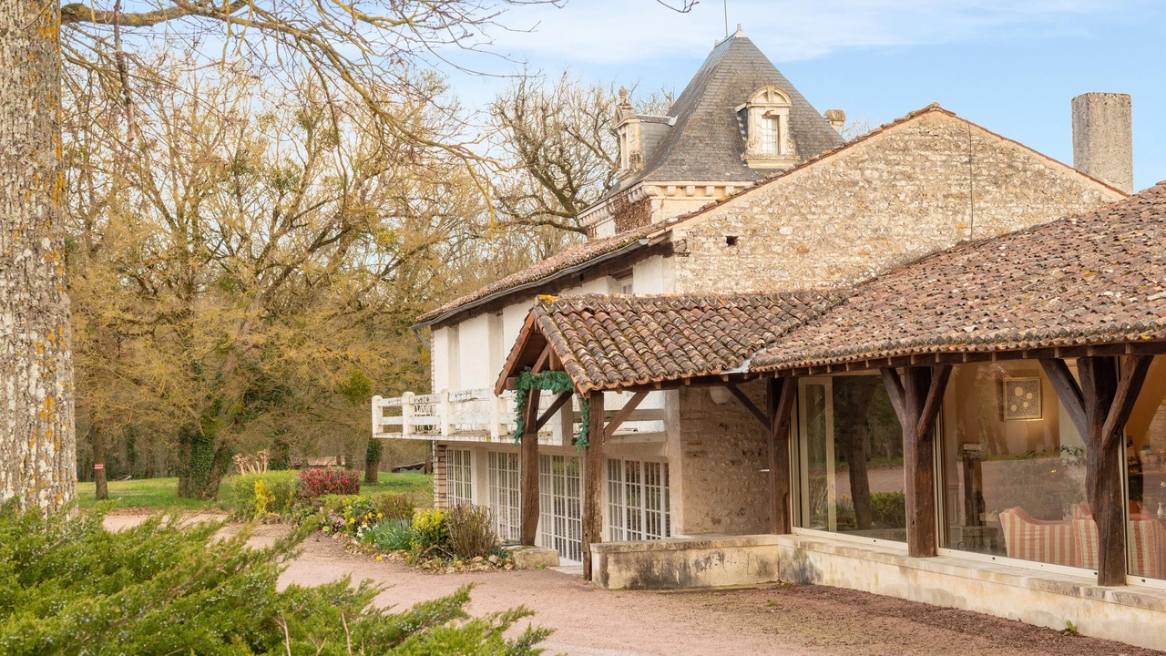 Photo of Outdoor in Vouille