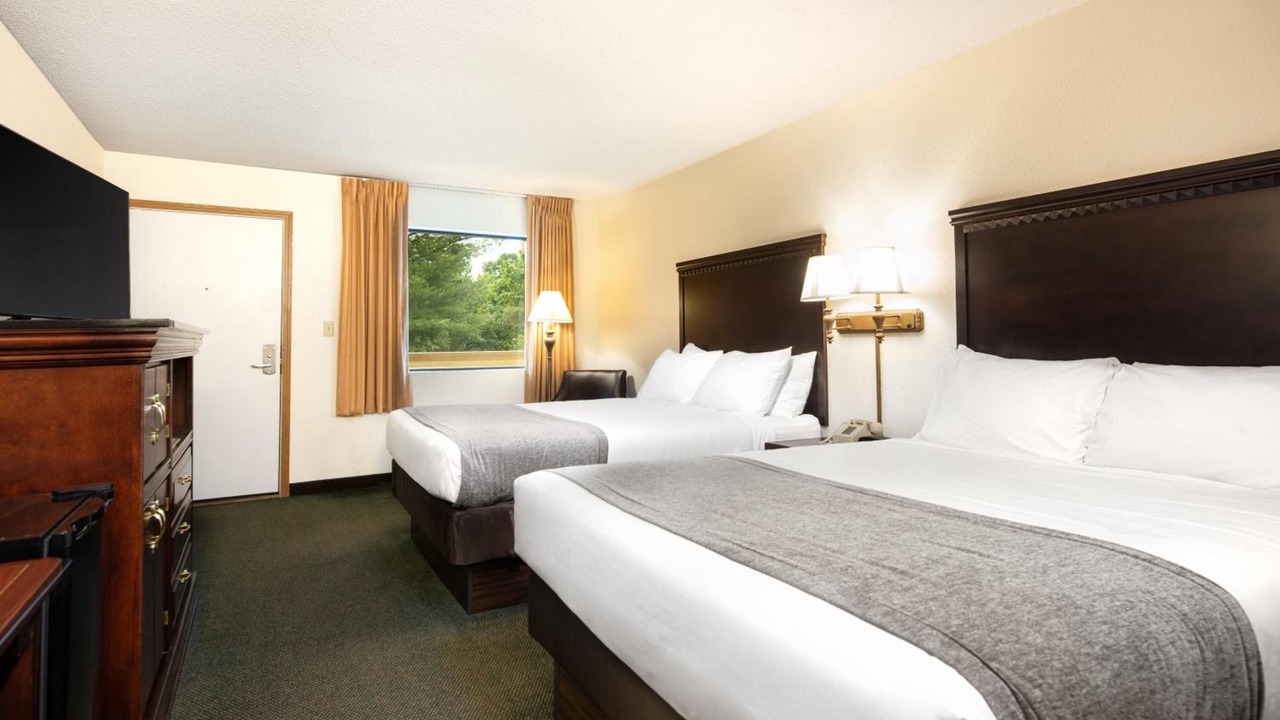 Photo of Others in Branson