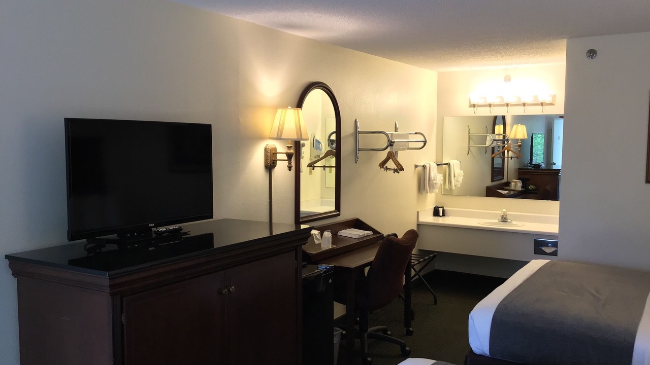 Photo of Bedroom in Branson