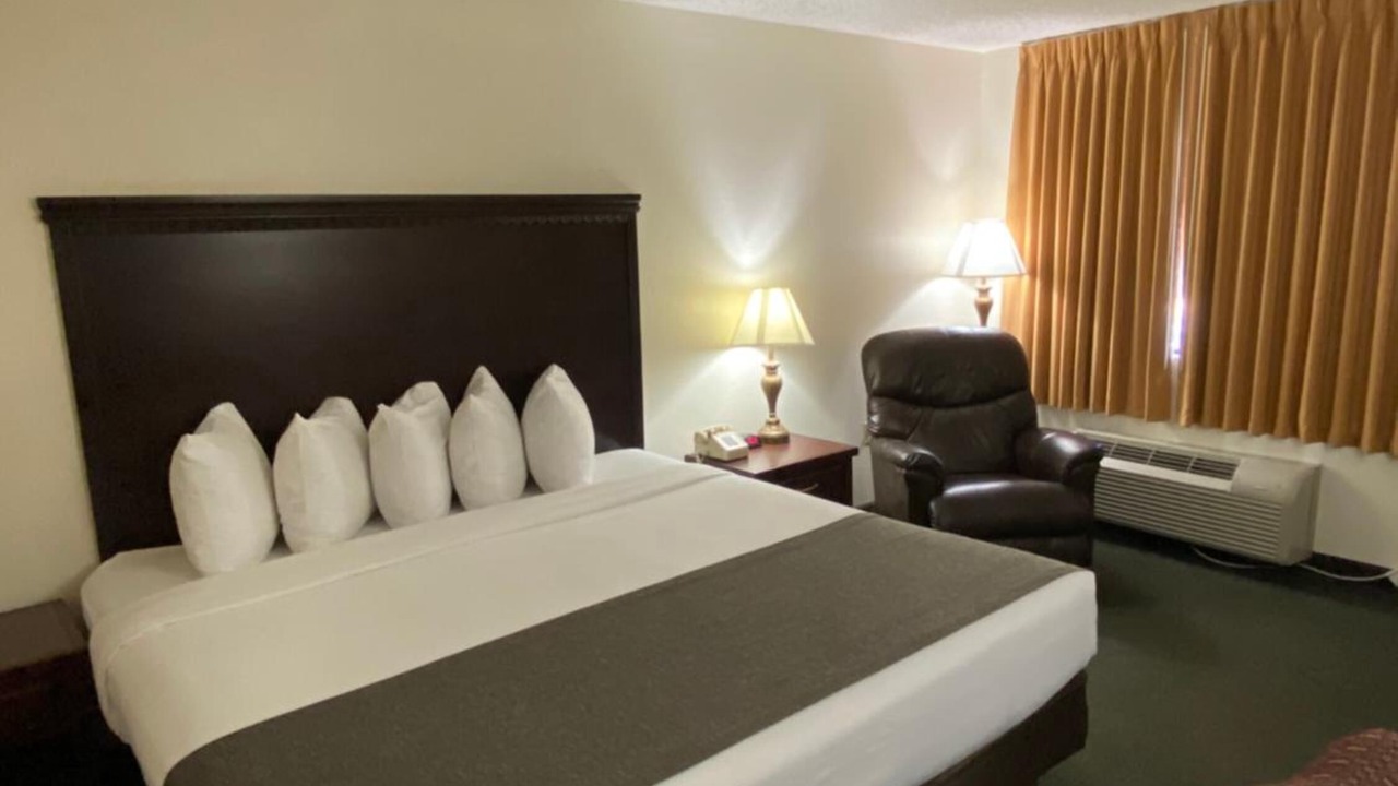 Photo of Bedroom in Branson