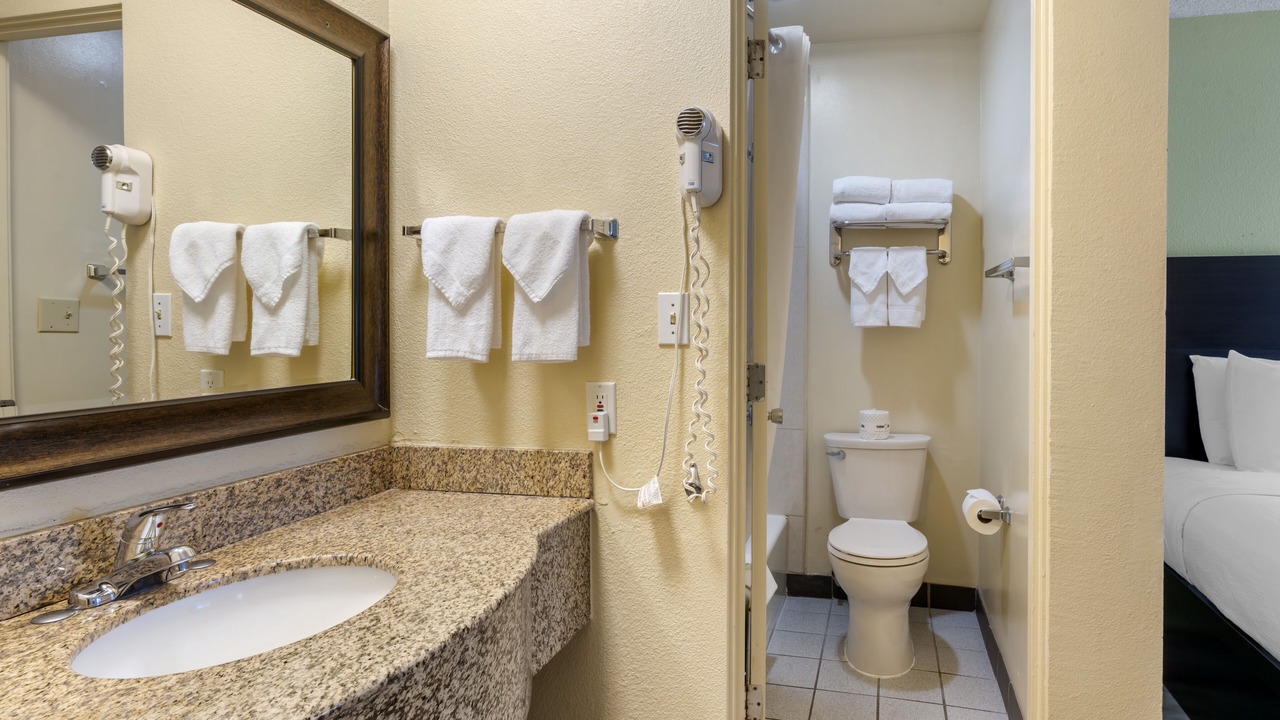 Photo of Bathroom in Eugene