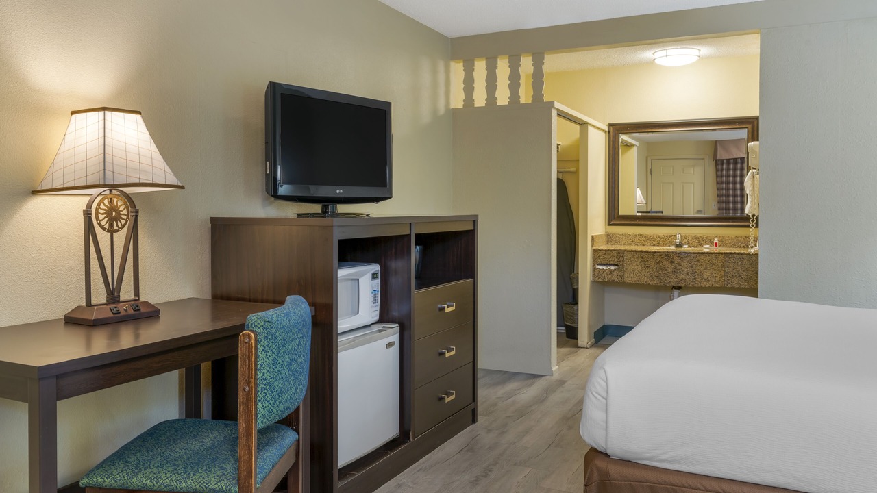 Photo of Others in Eugene