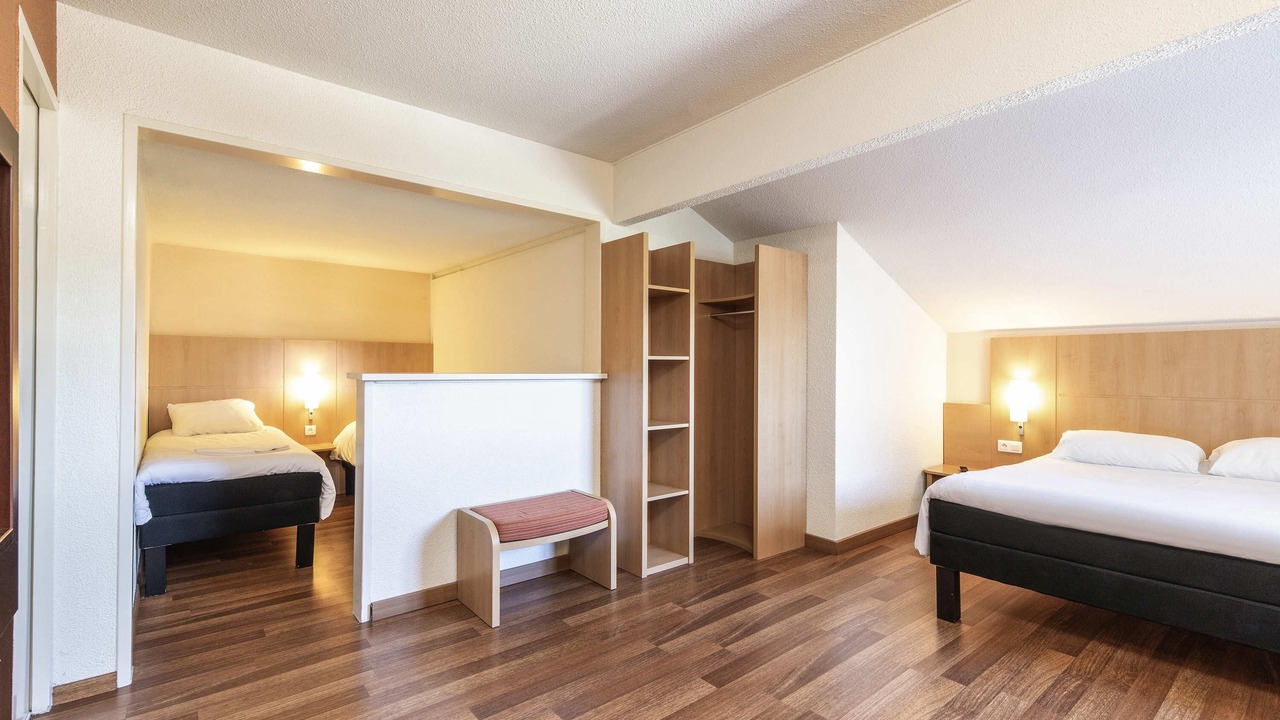 Photo of Bedroom in Issoire