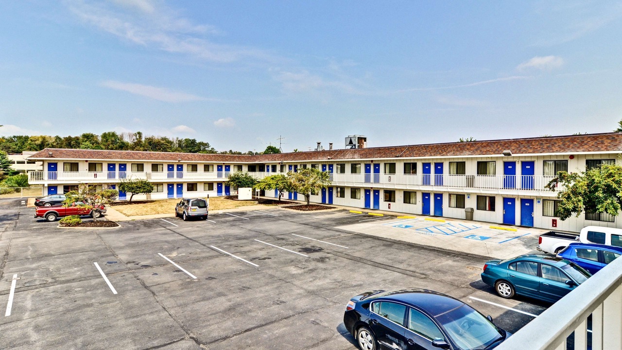 Photo of Outdoor in South Hills