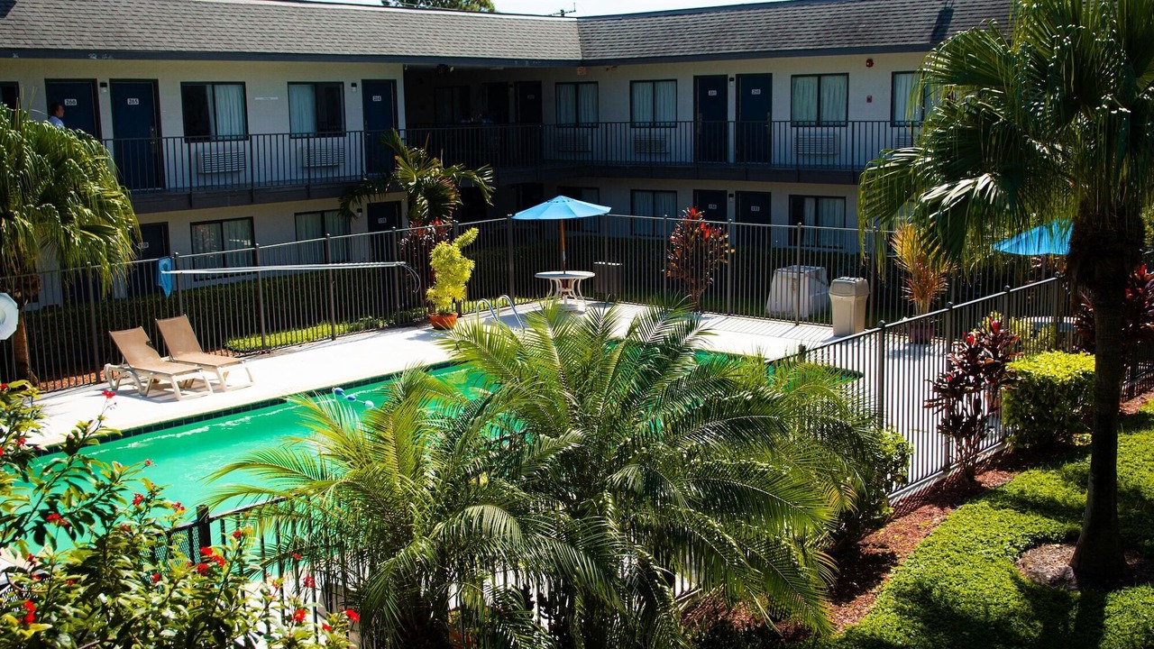 Photo of Outdoor in Lantana