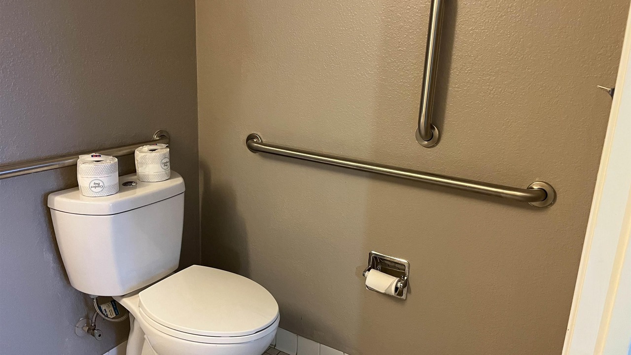 Photo of Bathroom in Elkton