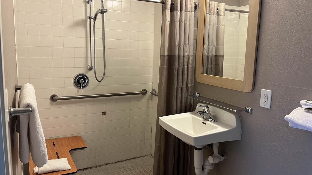 Photo of Bathroom in Elkton