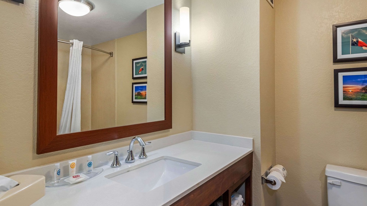 Photo of Bathroom in Big Spring