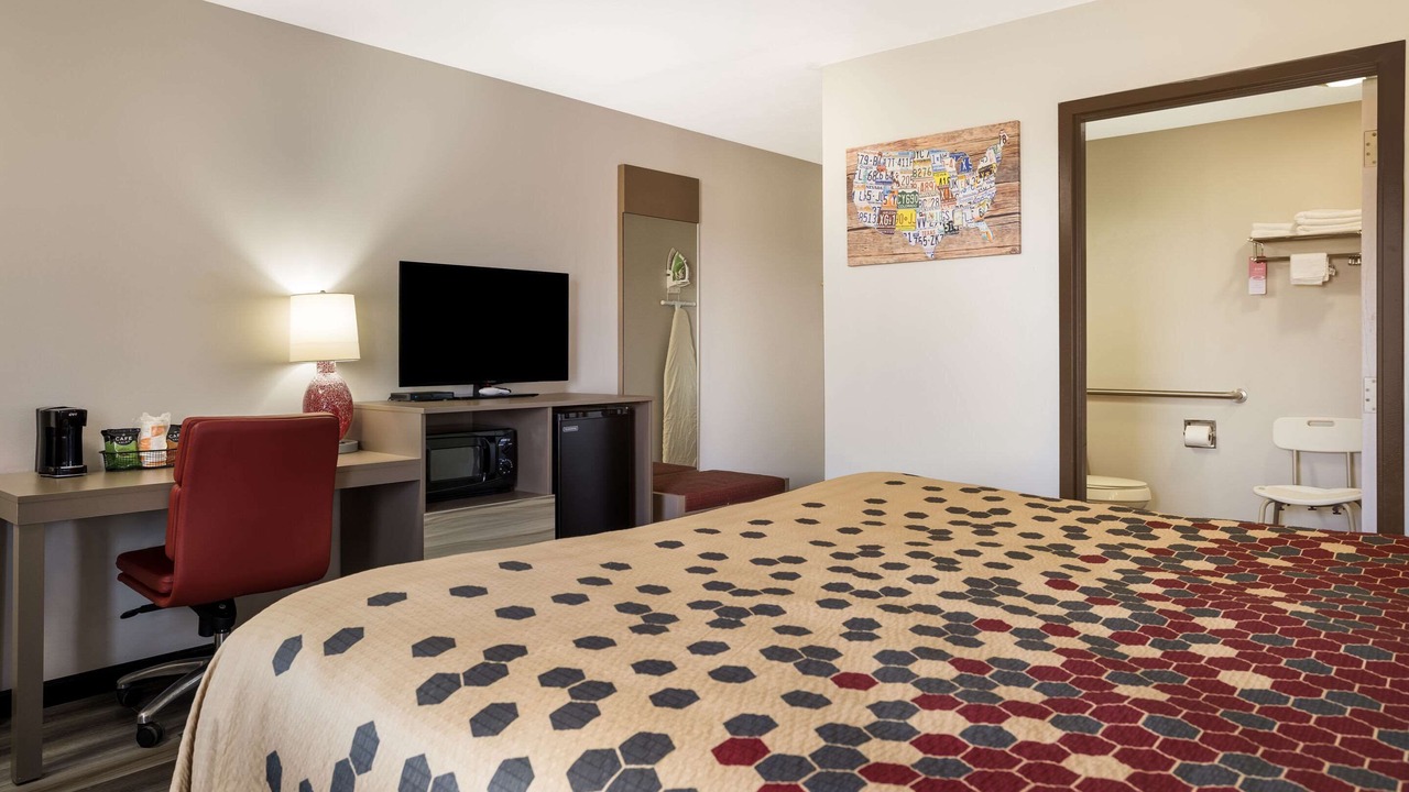 Photo of Bedroom in Canandaigua