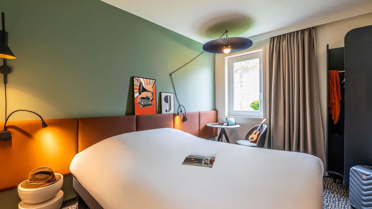 Photo of Bedroom in Nuits-Saint-Georges