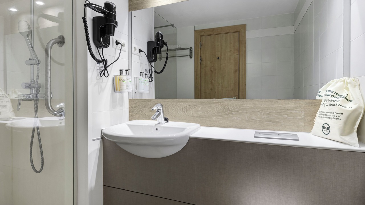Photo of Bathroom in Las Matas