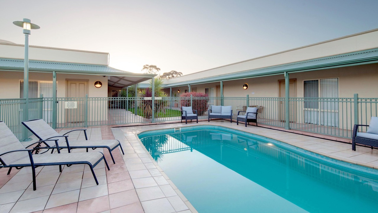 Photo of Outdoor in Strathdale