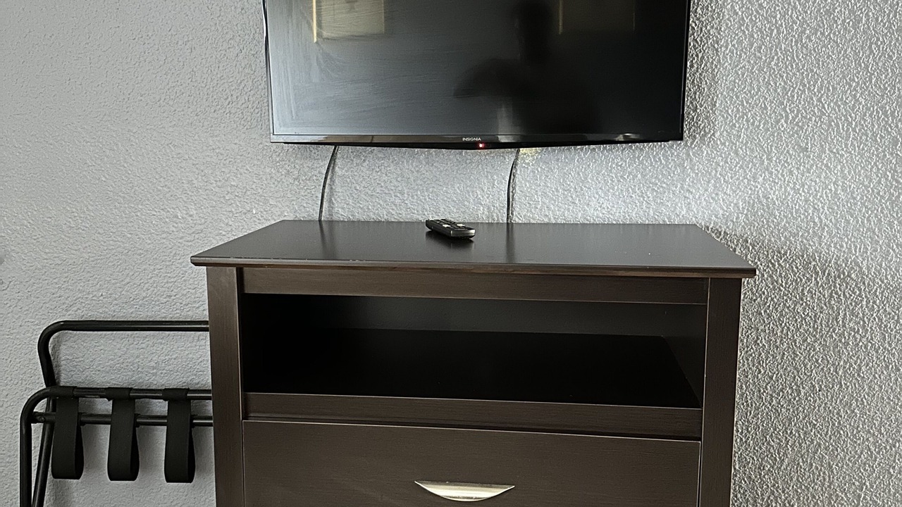 Photo of Bedroom in Groves