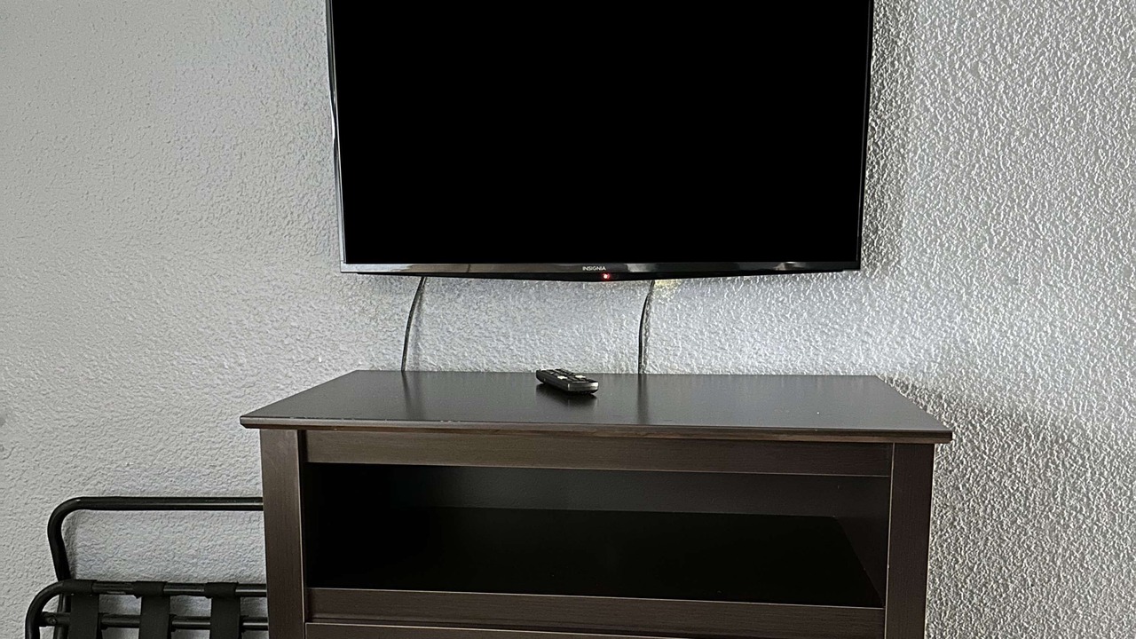 Photo of Bedroom in Groves