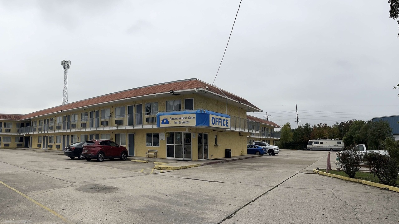 Photo of Outdoor in Groves