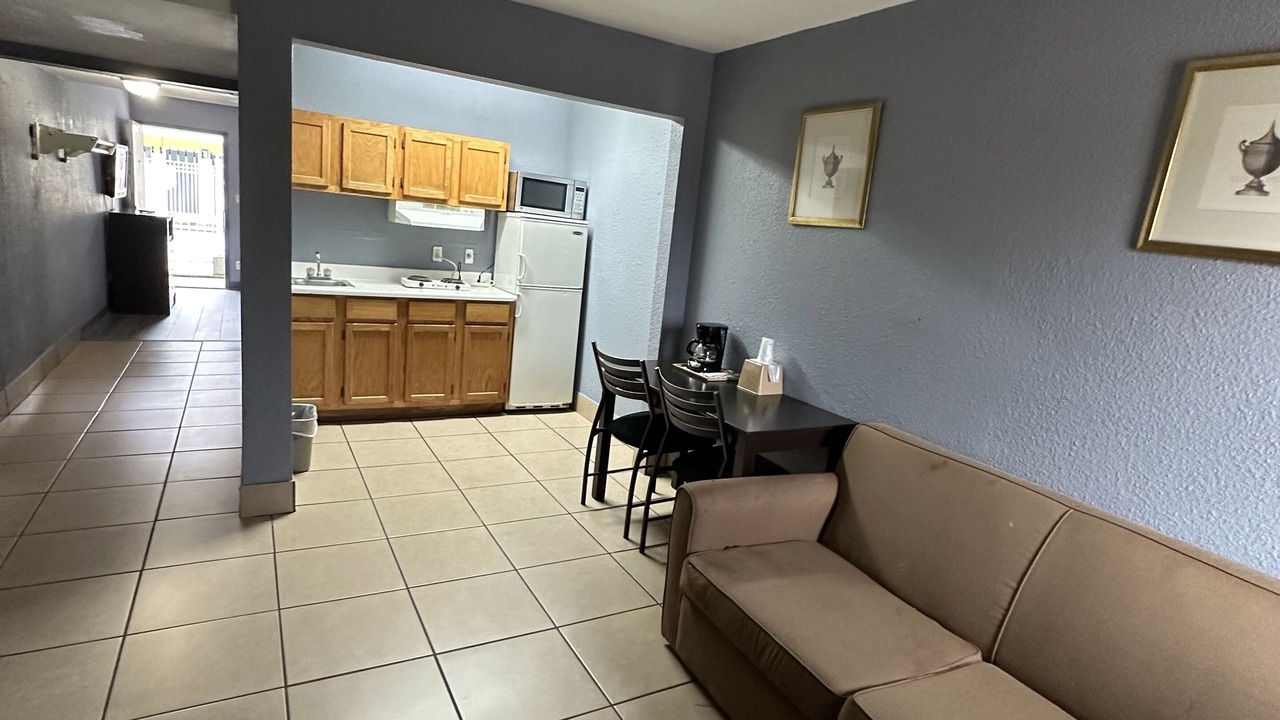 Photo of Kitchen in Groves