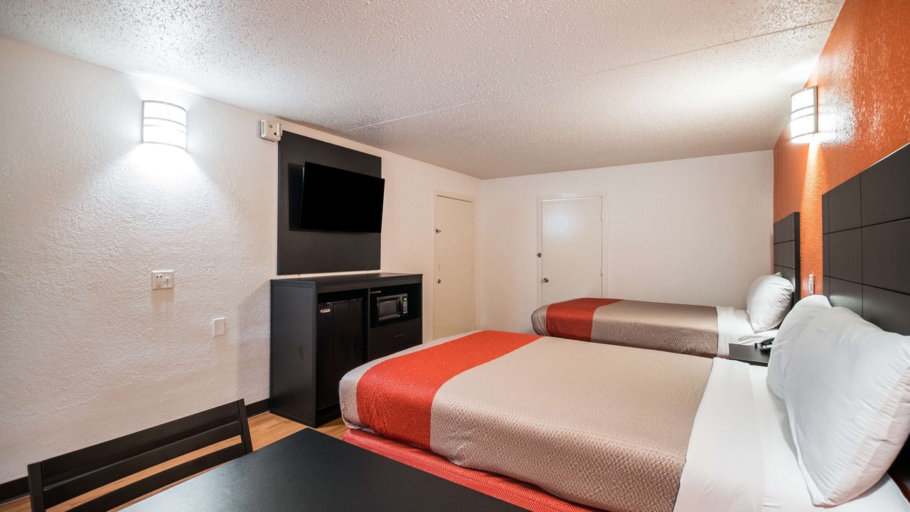 Photo of Bedroom in Brookhollow