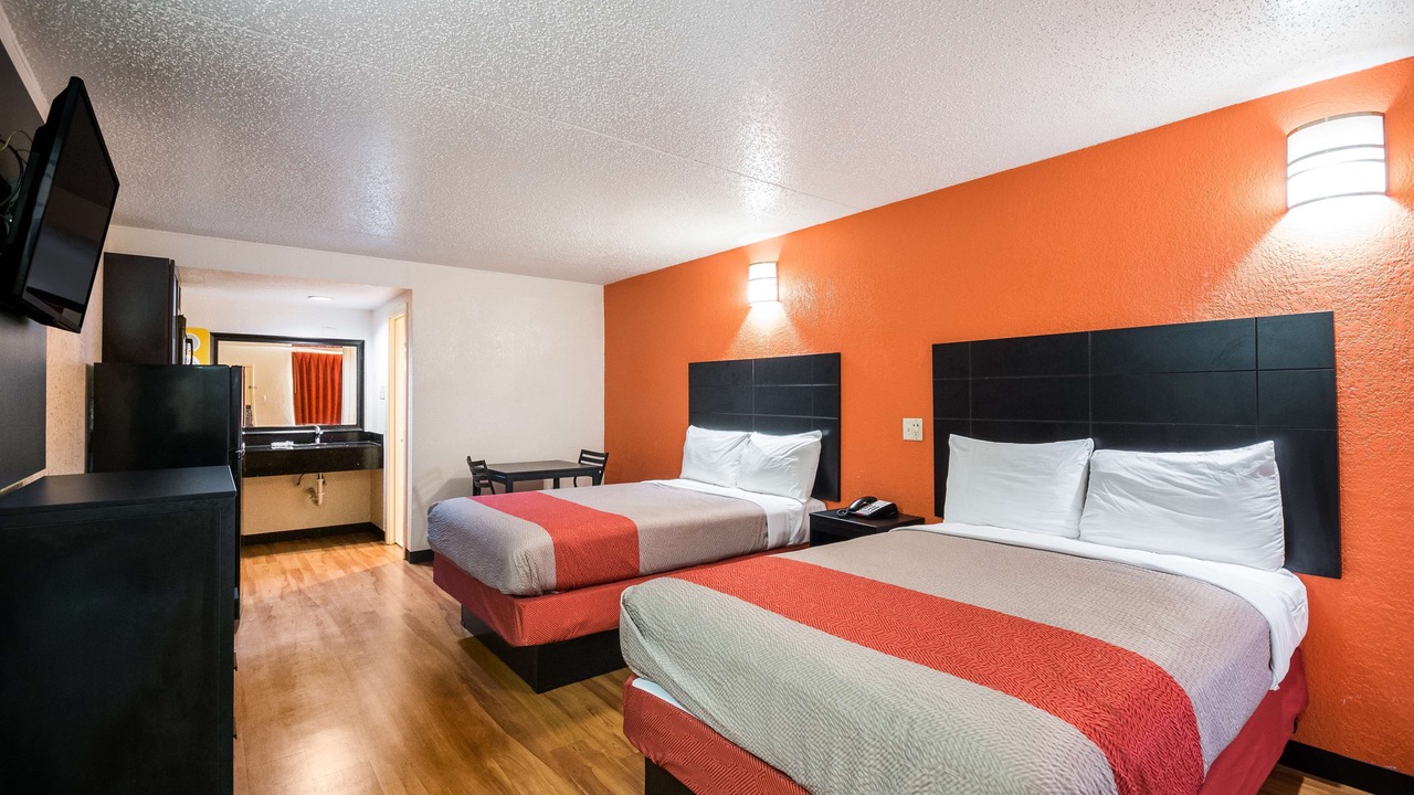 Photo of Bedroom in Brookhollow