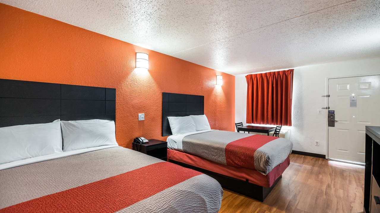 Photo of Bedroom in Brookhollow