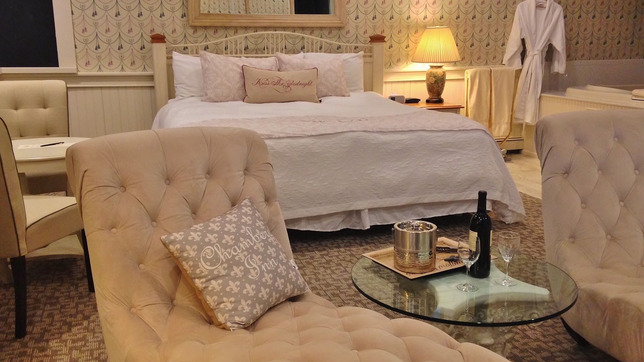 Photo of Others in Lee