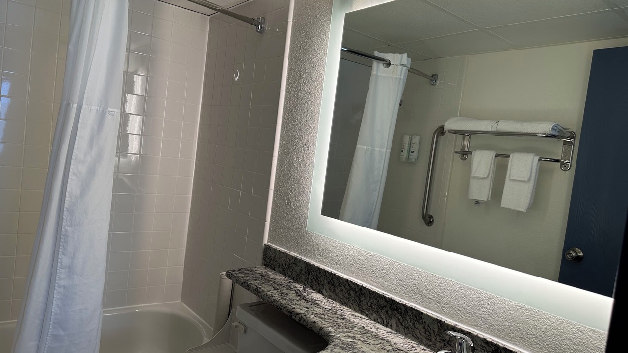 Photo of Bathroom in Silver Lake