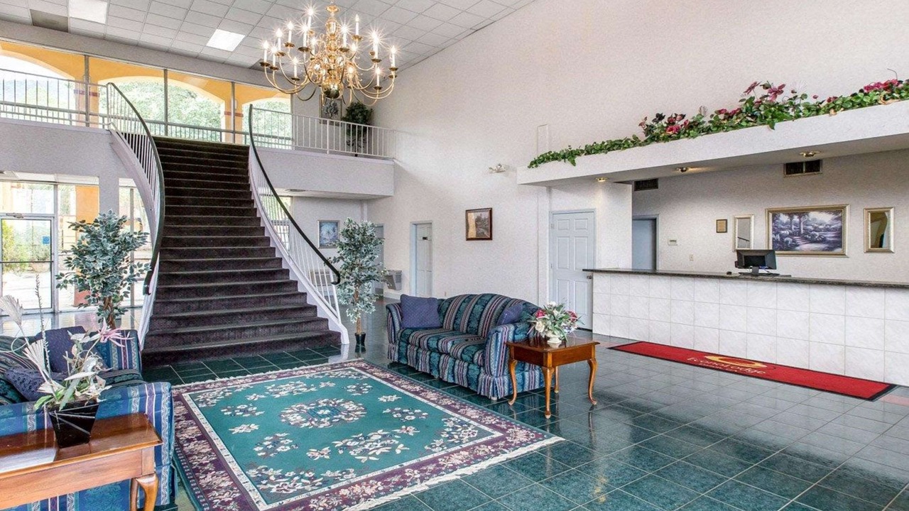 Photo of Others in Dalton