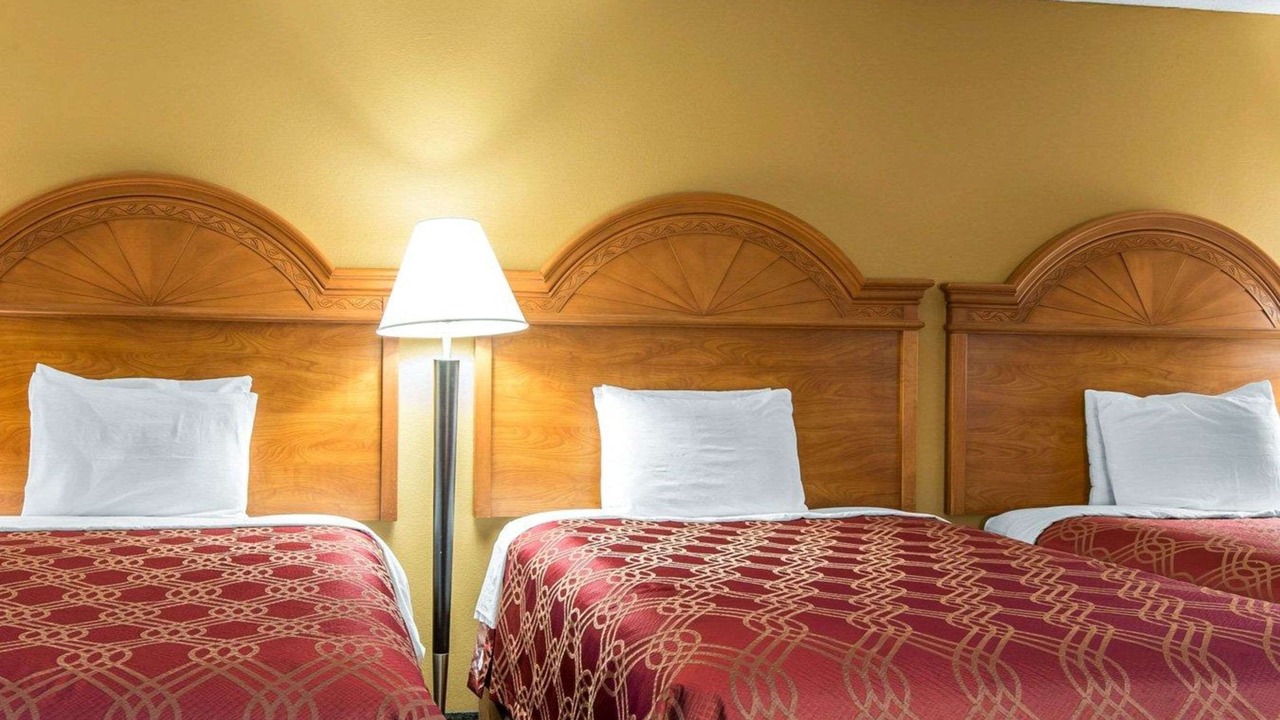 Photo of Others in Dalton