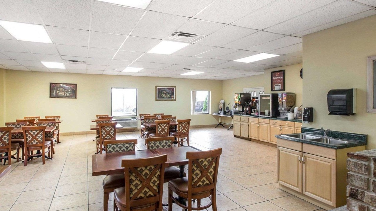 Photo of Others in Dalton