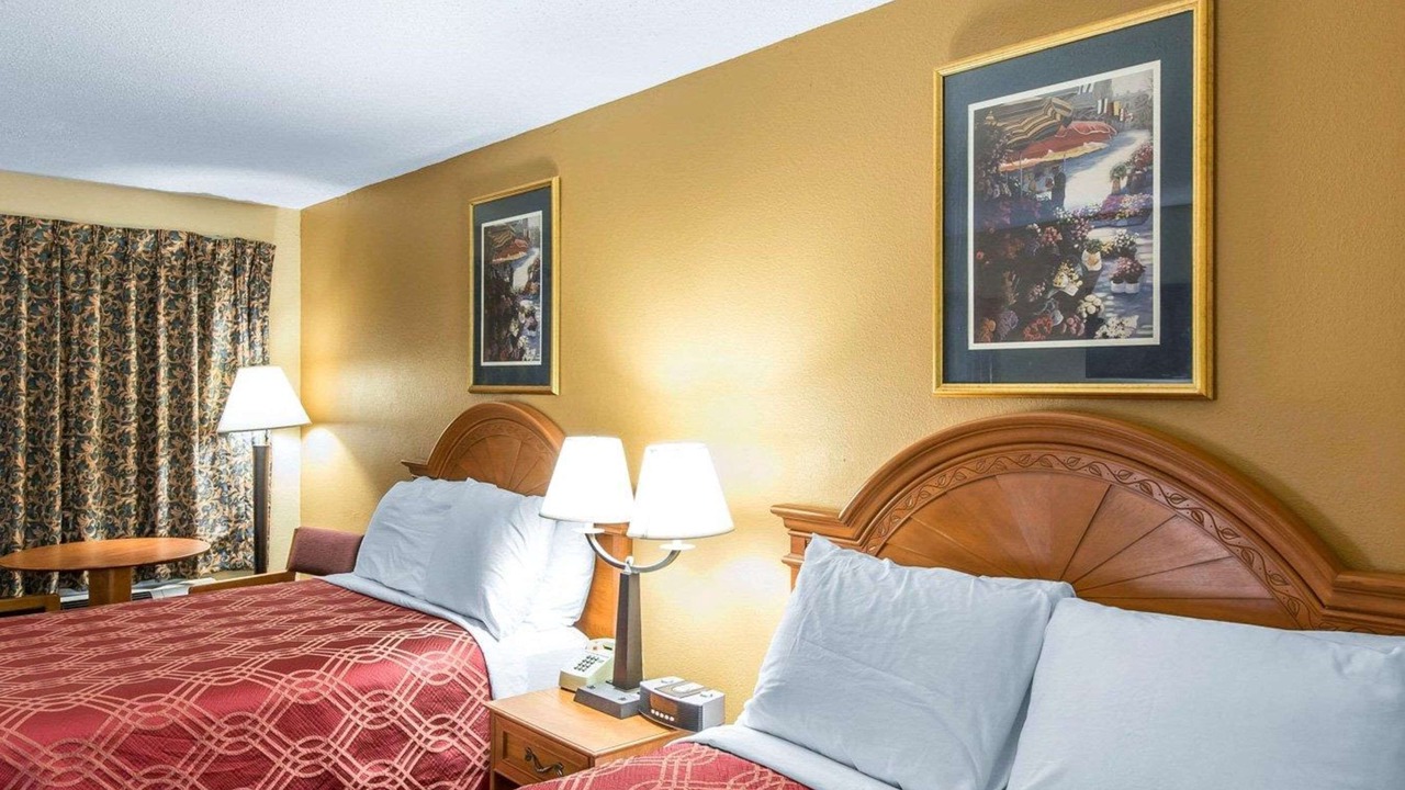 Photo of Others in Dalton