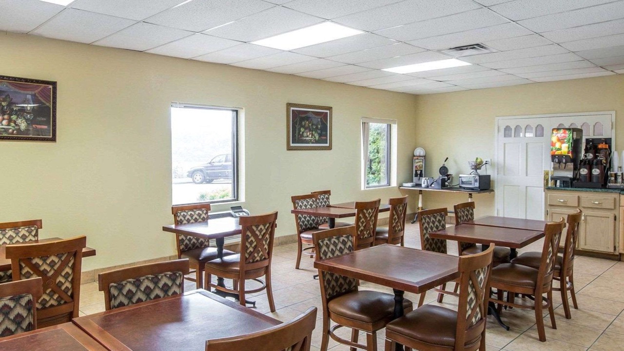 Photo of Others in Dalton