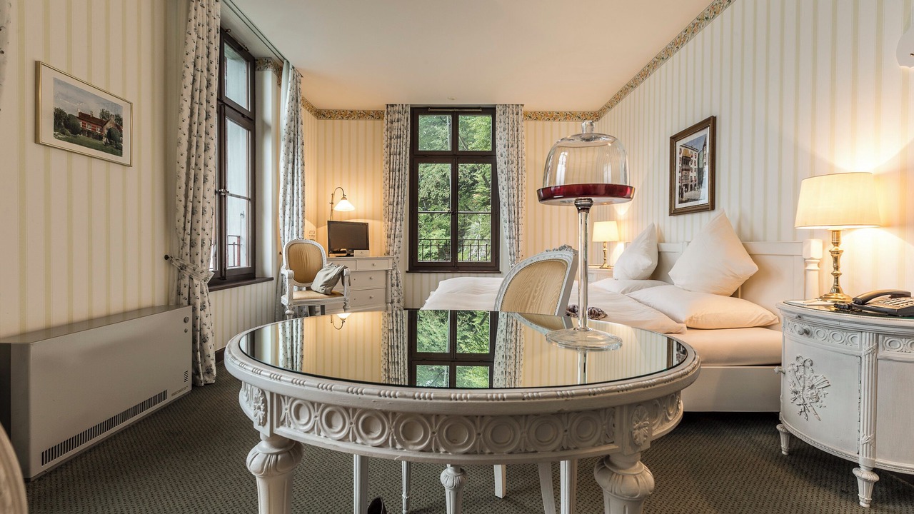 Photo of Bedroom in Giessbach