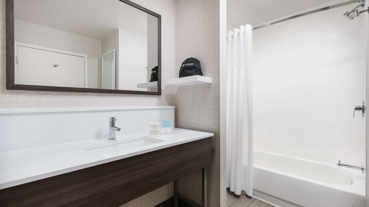 Photo of Others in Downtown Baltimore