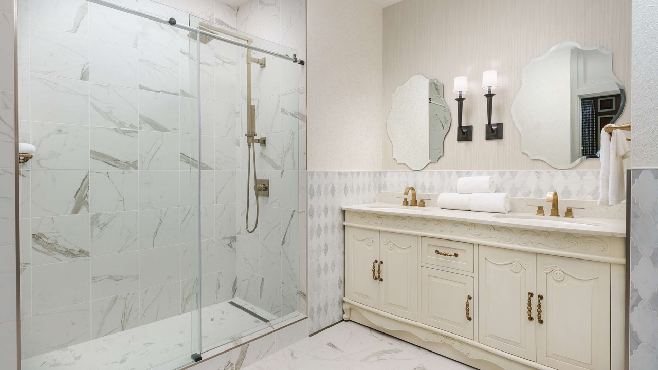 Photo of Bathroom in Downtown Baltimore