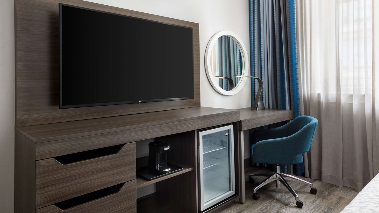 Photo of Bedroom in Downtown Baltimore