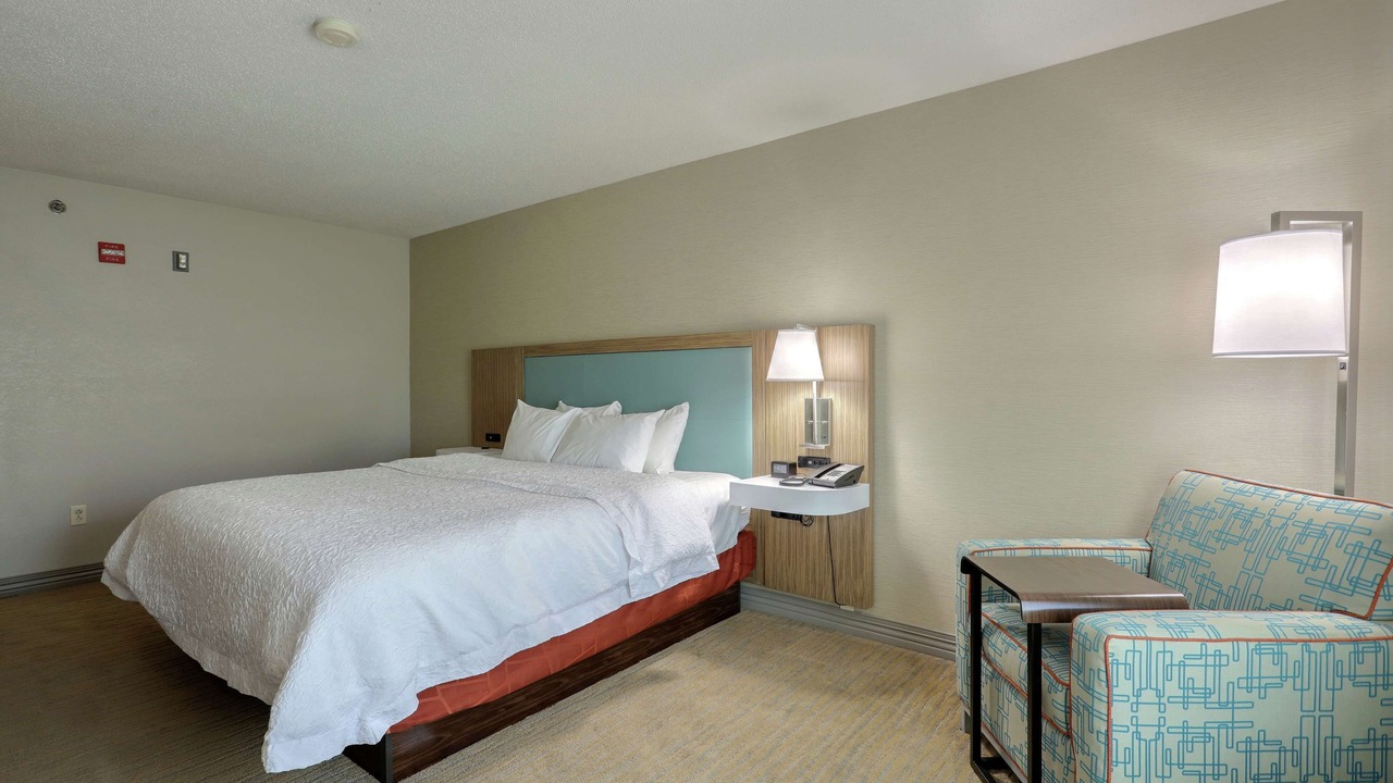 Photo of Bedroom in Batavia
