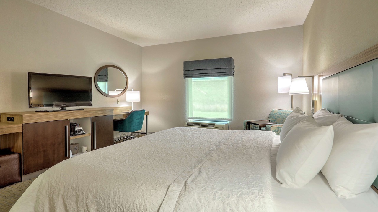 Photo of Bedroom in Batavia